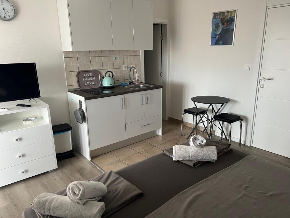 Apartments Villa Zdrava Trogir Exteriör bild